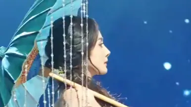 杨幂给林俊杰伴舞