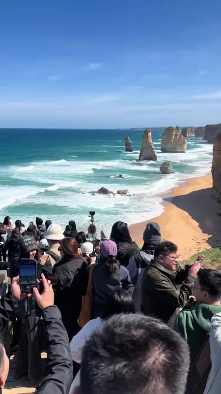 全世界都知道中国人放假了