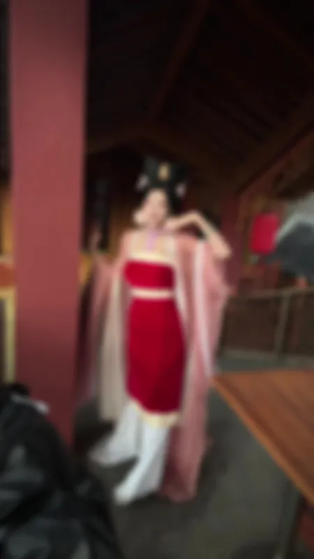 天黑了该我在乐园上场了