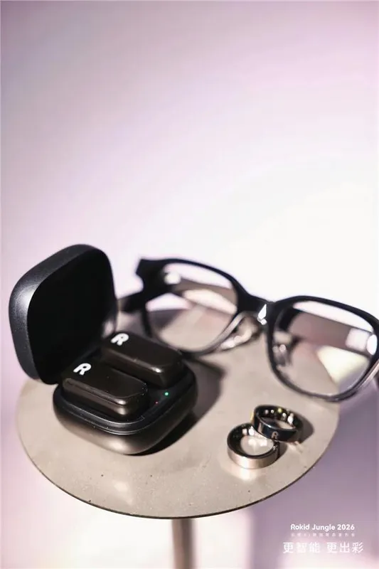 Rokid 发布 Rokid Glasses 2与全彩眼镜 Rokid Color，称 AI 眼镜迎来“iPhone1 时刻”