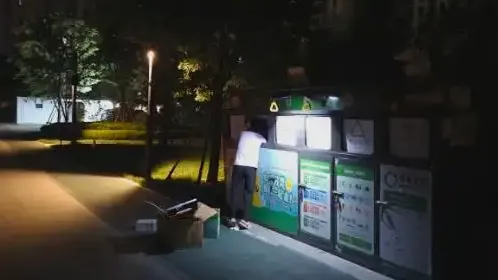 00后北漂患上“扔垃圾羞耻”
