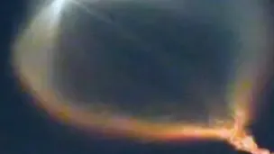 绝美“火箭云”